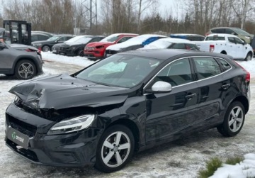  Volvo V40 2.0D 120KM 2017r. Salon Polska 2.0 Diesel 120KM, zdjęcie 2