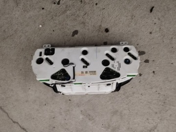 HONDA ODYSSEY 00- PŘÍSTROJOVÁ DESKA BUDÍKY USA