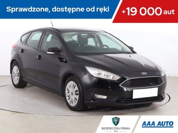 Ford Focus III Hatchback 5d facelifting 1.5 TDCi 120KM 2017 Ford Focus 1.5 TDCi, Salon Polska, Klima