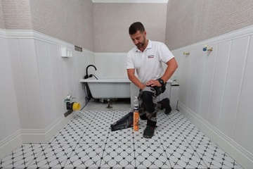 Klej Poliuretanowy Szybkoschnący 60 SEKUND Tytan Professional 750ml żółty