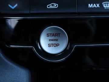 Jaguar F-Pace SUV 2.0 i4D 180KM 2017 Jaguar F-Pace 20d AWD, Serwis ASO, 177 KM, 4X4, zdjęcie 16