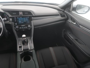 Honda Civic X Hatchback 5d 1.0 VTEC TURBO 126KM 2019 Honda Civic 1.0 VTEC Turbo, Salon Polska, Klima, zdjęcie 7