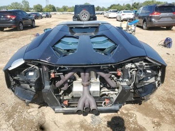 Lamborghini Aventador 2019 Lamborghini Aventador S 2019 6.5l 6.5 Benzyna 730KM, zdjęcie 2