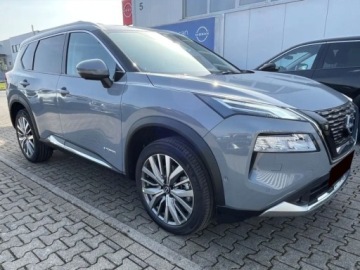 Nissan X-Trail IV 1.5 VC-T e-POWER 213KM 2025 Od ręki - Tekna e-POWER 4WD 1.5 213KM / Pakiet Premium, zdjęcie 1