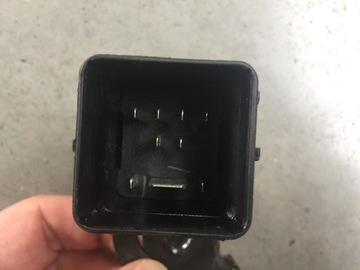 РЕЛЕ СВЕЧ НА ЗАПАЛ 8200798585 TRAFIC III