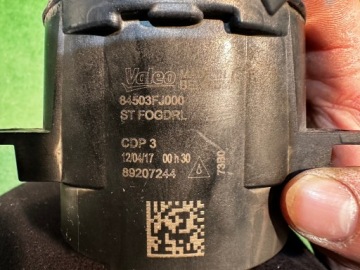 SUBARU OUTBACK ГАЛОГЕН ПРАВЫЙ ХРОМ РАМКА 14-> 89500181