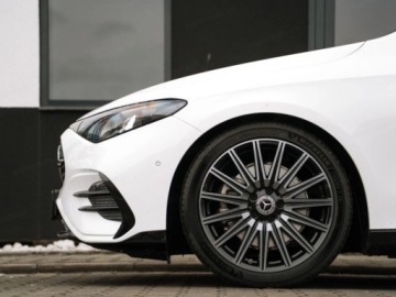 Mercedes CLA C118/X118 2025 MERCEDES-BENZ CLA 200 4-Matic AMG Line 1.5 (163KM) 2025, zdjęcie 8