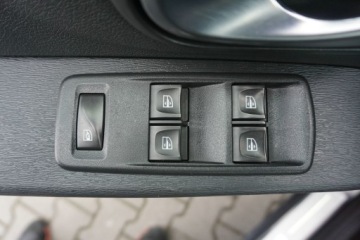 Dacia Lodgy Minivan Facelifting 1.5 Blue dCi 115KM 2022 Dacia Lodgy 1. 5DCI 115KW 7- OS navi kamera, zdjęcie 11