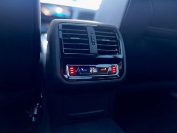 Volkswagen Arteon Shooting Brake R 2.0 TSI 320KM 2023 Volkswagen Arteon Shooting Brake Hak! Panorama!Dyn, zdjęcie 23