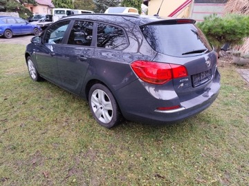 Opel Astra J Sports Tourer Facelifting 1.4 Turbo ECOTEC 120KM 2014 Opel Astra 1.4 Turbo Energy 120KM 2014r, zdjęcie 3