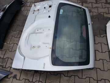 MITSUBISHI PAJERO III FACELIFT 03-06R VÍKO KUFRU KUFRU ZADNÍ A69