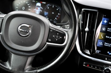 Volvo V60 I Kombi Facelifting 2.0 D2 DRIVE-E 120KM 2020 Volvo V60 2.0 D3 150KM Navi Led Climatronic Pdc, zdjęcie 18
