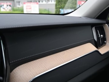 Volvo XC60 II 2026 VOLVO XC60 B5 AWD Ultra Dark Suv 2.0 (250 KM) 2026, zdjęcie 10