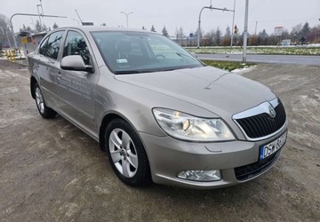Skoda Octavia II Kombi 1.8 TSI 160KM 2010 Skoda Octavia Skoda Octavia 1.8 TSI Ambition DSG 1.8 Benzyna 160KM, zdjęcie 1