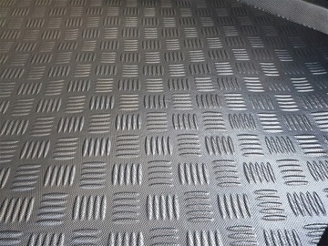 DACIA DUSTER II 2WD (18-) ВСТАВКА В БАГАЖНИК