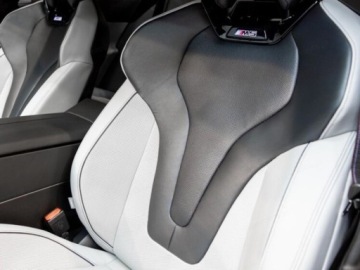 BMW Seria 5 G90-91 2025 BMW Seria 5 Touring M5 Combi 4.4 (727KM) 2025, zdjęcie 6