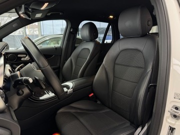 Mercedes GLC C253 SUV Facelifting 2.0 300d 245KM 2022 Mercedes-Benz GLC 300 300 d 4-Matic / 1 właściciel, zdjęcie 8