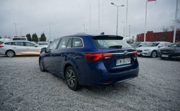 Toyota Avensis III Wagon Facelifting 2015 2.0 Valvematic 152KM 2018 Toyota Avensis 2.0152 KM Premium Salon PL Fvat..., zdjęcie 7