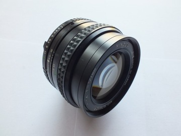Minolta MD Rokkor 50 мм 1:1,4 – красиво и функционально