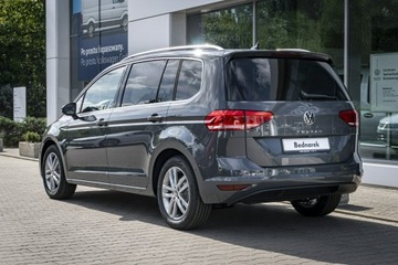 Volkswagen Touran III 1.5 TSI EVO 150KM 2025 Volkswagen Touran Highline 1.5 TSI EVO 150 KM DSG, zdjęcie 6