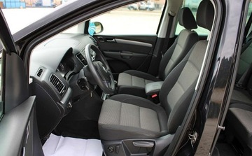 Volkswagen Sharan II Van 1.4 TSI BMT 150KM 2011 Volkswagen Sharan Bezwypadkowy Zadbany SERWIS 1.4 Benzyna 150KM, zdjęcie 13