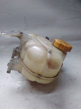 6874 OPEL CORSA D NÁDOBKA VYROVNÁVACÍ 55702164