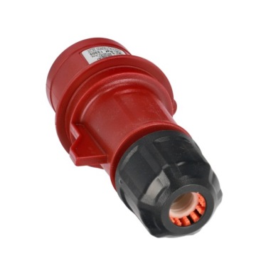 FAMATEL ПОРТАТИВНАЯ ВИЛКА 32A 5P 400V IP44 13303