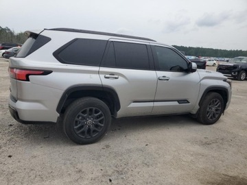 Toyota Sequoia II 2023 Toyota Sequoia SR5 2023 3.4l 3.4 Hybryda 437KM, zdjęcie 3