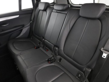 BMW Seria 2 F22-F23-F45-F46 Gran Tourer 218d 150KM 2017 BMW 218 2.0d Automat Gran Tourer Advantage, zdjęcie 16