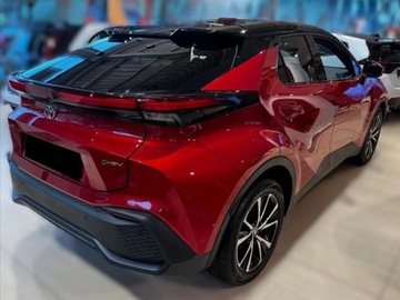 Toyota C-HR II SUV 2.0 Hybrid Dynamic Force 197KM 2025 Od ręki - Style 2.0 Hybrid Dynamic Force 197KM | Podgrzewane fotele!, zdjęcie 2