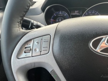 Hyundai ix35 SUV R 2.0 CRDi 184KM 2011 Hyundai ix35 4X4 AUTOMAT POLSKORY KAMERA GRZANE FOTELEKANAPA NAWIGACJA GRZ, zdjęcie 16