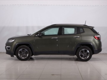 Jeep Compass II SUV 1.4 MultiAir 140KM 2017 Jeep Compass 1.4 MultiAir, Salon Polska, zdjęcie 2