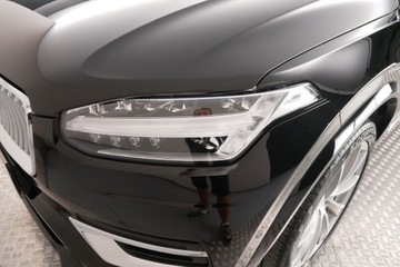 Volvo XC90 II SUV 2.0 T8 Twin Engine 390KM 2019 Volvo XC90 2.0 T8 AUT AWD - plug-in, zdjęcie 4
