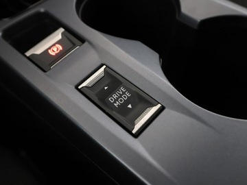 Peugeot 2008 II SUV 1.2 PureTech 130KM 2020 Peugeot 2008 Allure automat virtual kamera, zdjęcie 28