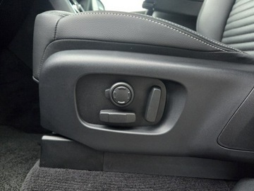 Land Rover Discovery V Terenowy Facelifting 3.0D I6 249KM 2025 Land Rover Discovery D250 Dynamic SE. Gwar. 5 lat., zdjęcie 28