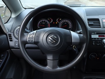 Suzuki SX4 II S-cross 1.6 VVT 120KM 2014 Suzuki SX4 1.6 VVT, Klima, zdjęcie 15