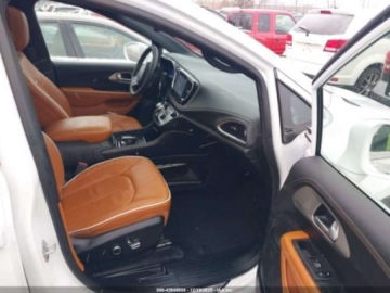 Chrysler Pacifica II 2024 Chrysler Pacifica 3.6 V6 287 KM, 4x4, Pinnacle, drobna szkoda, od ubezpiec, zdjęcie 4