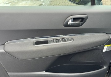 Peugeot 5008 I Minivan Facelifting 2.0 BlueHDi 150KM 2016 Peugeot 5008 LIFT 2,0 HDI 150KM Navi Climatronic Led Bezwypadkowy SERWIS A, zdjęcie 31