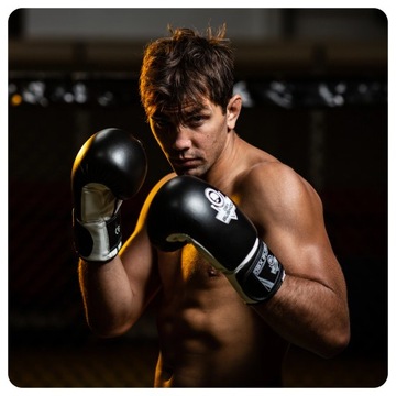 БОКСЕРСКИЕ ПЕРЧАТКИ ДЛЯ ТРЕНИРОВОЧНЫХ СПАРИНГА, ЧЕРНО-БЕЛЫЕ DBX BUSHIDO, 14 УНЦИЙ