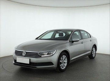 Volkswagen Passat B8 Limousine 1.4 TSI 125KM 2015 VW Passat 1.4 TSI, Salon Polska, Navi, Klima, zdjęcie 1
