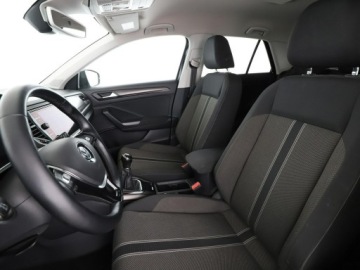 Volkswagen T-Roc I SUV 1.0 TSI 115KM 2018 Volkswagen T-Roc Style virtual PDC tempomat, zdjęcie 12