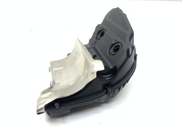 7577449 POUZDRO FILTRU VZDUCHU XDRIVE 50 I 300 2011 BMW X5 (E70)