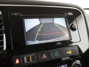 Mitsubishi Outlander III SUV Facelifting 2015 2.0 MIVEC 150KM 2016 Mitsubishi Outlander kamera grzane fotele tempomat, zdjęcie 23