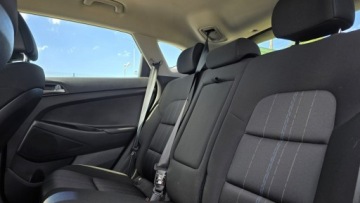 Hyundai Tucson III SUV 1.6 GDI 132KM 2016 Hyundai Tucson Climatronic, zdjęcie 12