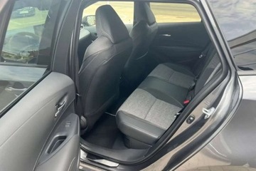 Toyota Corolla XII TS Kombi Facelifting 1.8 Hybrid 140KM 2025 Toyota Corolla 1.8 140KM Touring Sports Duzy rabat Polski Salon Style, zdjęcie 21