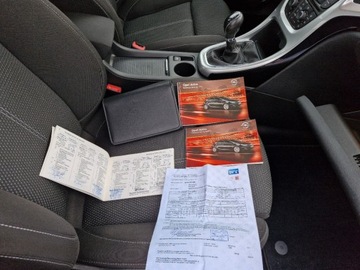 Opel Astra J Hatchback 5d 1.4 Turbo ECOTEC 140KM 2010 Opel Astra Sliczna 1.4 b Ful Opcja Bezwypadkowa Zarejestrowana Gwarancja, zdjęcie 32