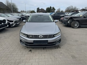 Volkswagen Passat B8 Variant 2.0 TDI BlueMotion SCR 190KM 2018 Volkswagen Passat Variant R-Line Highline Automat, zdjęcie 8