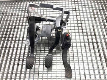 PEDAŁY MANUAL AUDI A4 B8 08-12