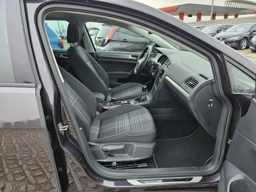 Volkswagen Golf VII Hatchback 3d 1.4 TSI BlueMotion Technology 125KM 2015 Volkswagen Golf 1,4 benzyna 125KM nawigacja kamera, zdjęcie 11