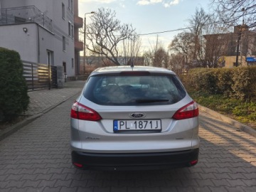 Ford Focus III Kombi Facelifting 1.0 EcoBoost 125KM 2014 Ford Focus LIVT stan BDB, zdjęcie 5